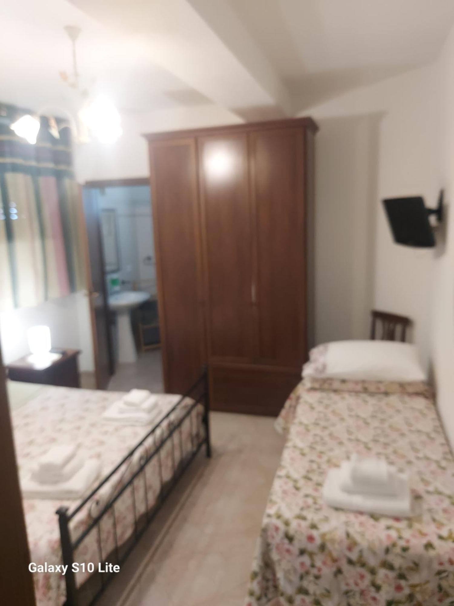 Agriturismo La Verde Rosa 佩夏罗马纳 外观 照片